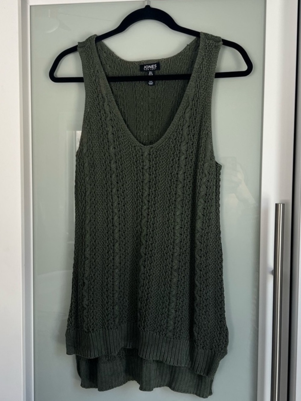 Jones New York Olive Knit Sleeveless V-Neck Tunic Top